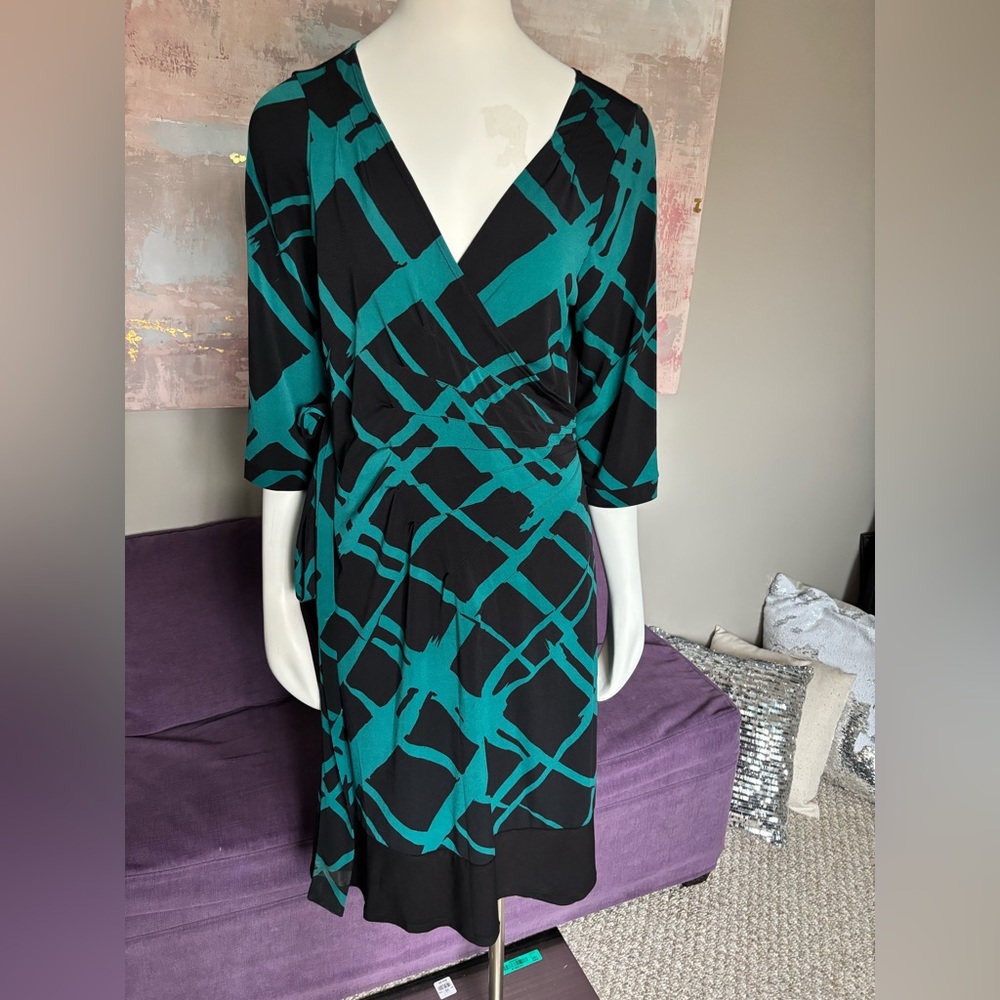Bisou Bisou  Black‎ and Green Sheath Wrap Midi Dress Size 14